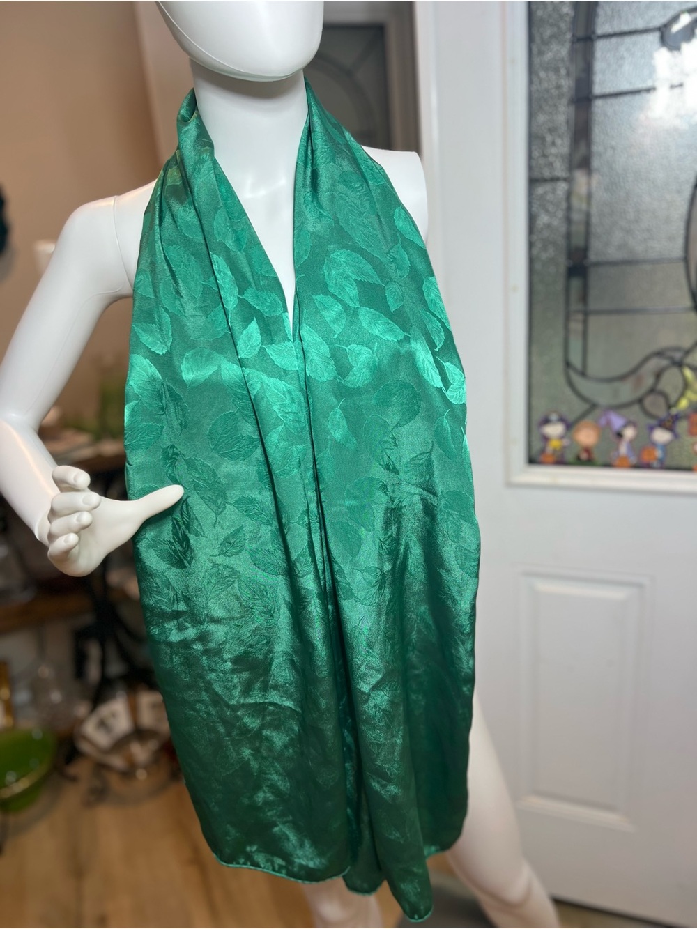 Elegant Green Scarf - Unbranded